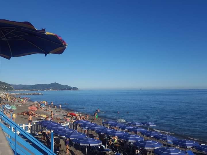 Appartamento Con Posto Auto Lavagna Exterior foto